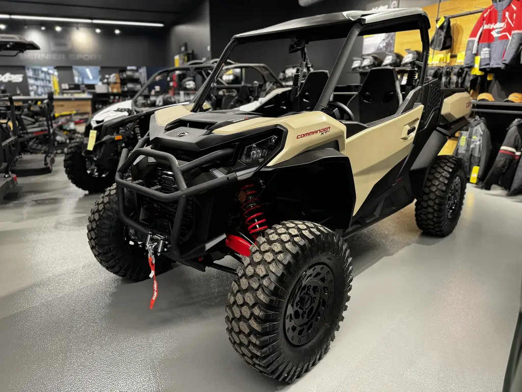 Can-Am COMMANDER XT-P 1000R  2024