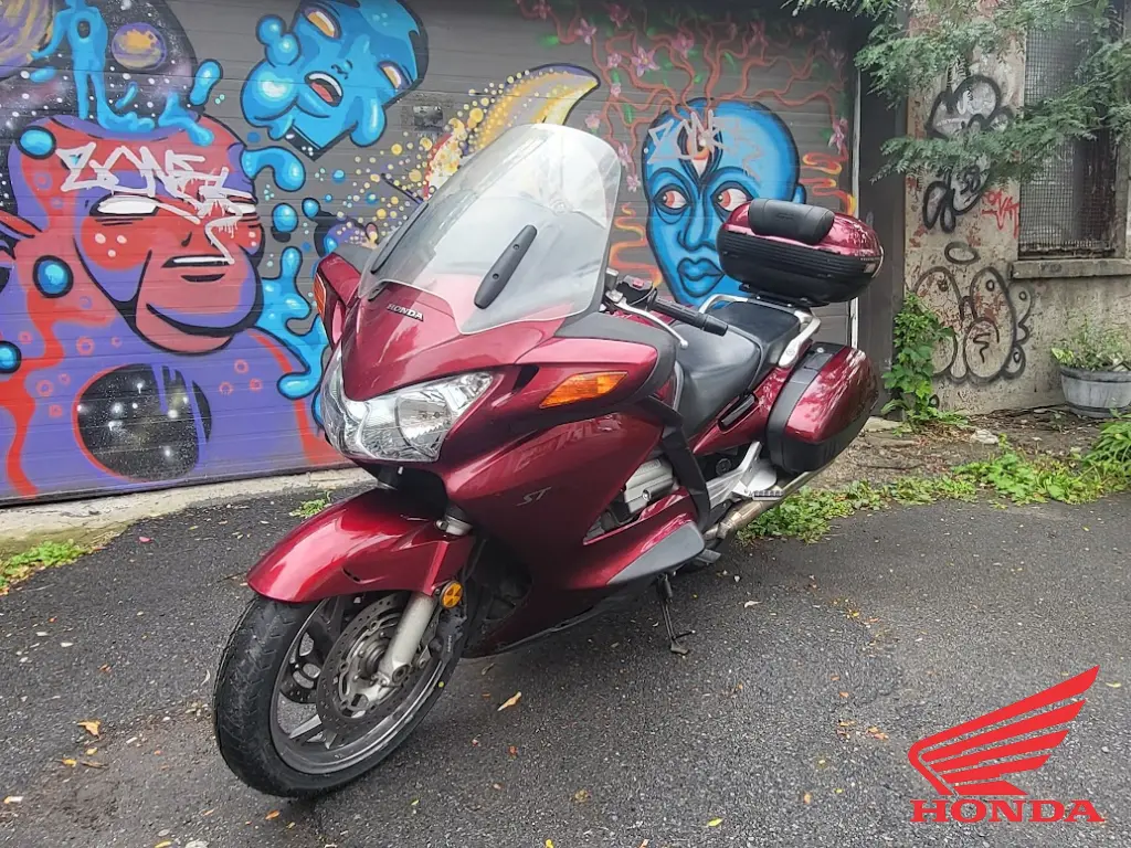 2005 Honda ST1300