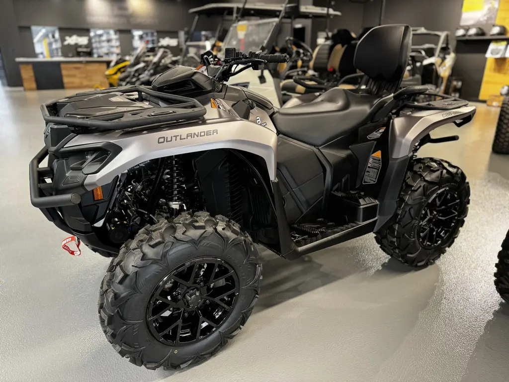 Can-Am VTT 2024 OUTLANDER MAX XT 700 2024