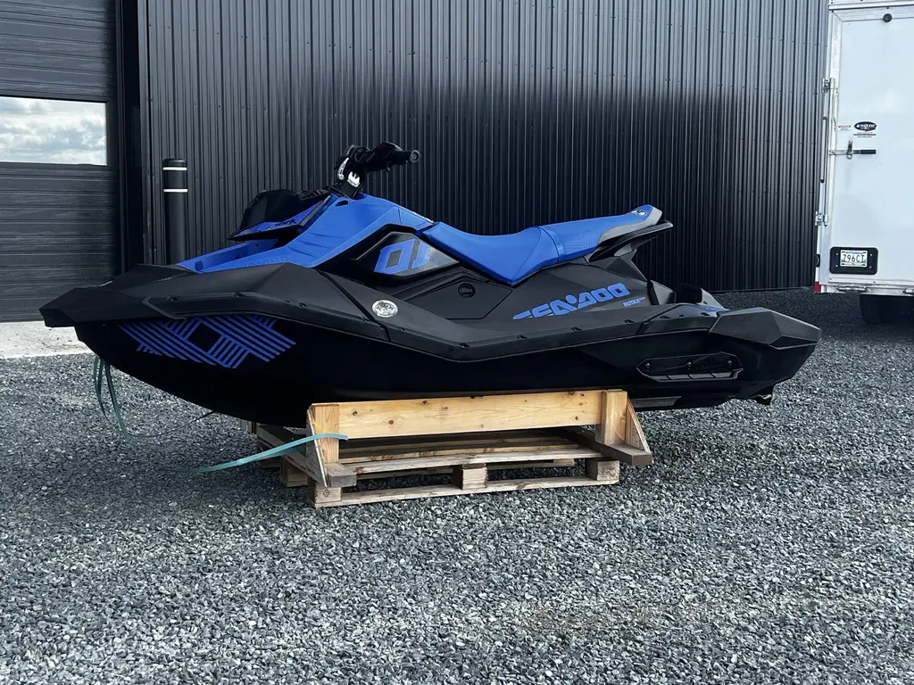 2023 Sea-Doo Spark Trixx 3up Audio 90 