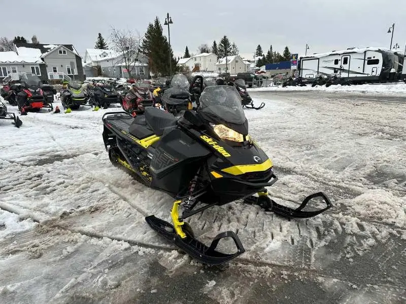 2018 Ski-Doo Renegade X Backcountry 850