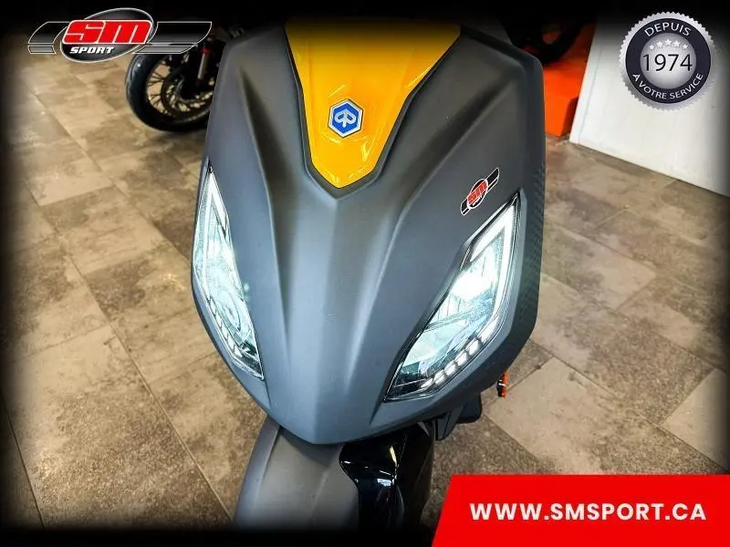 2022 Piaggio Piaggio 1 Active thumbnail 4