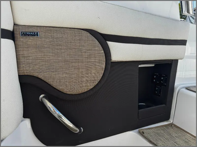 Cobalt Boats R30 NO Luxury Tax* 2018