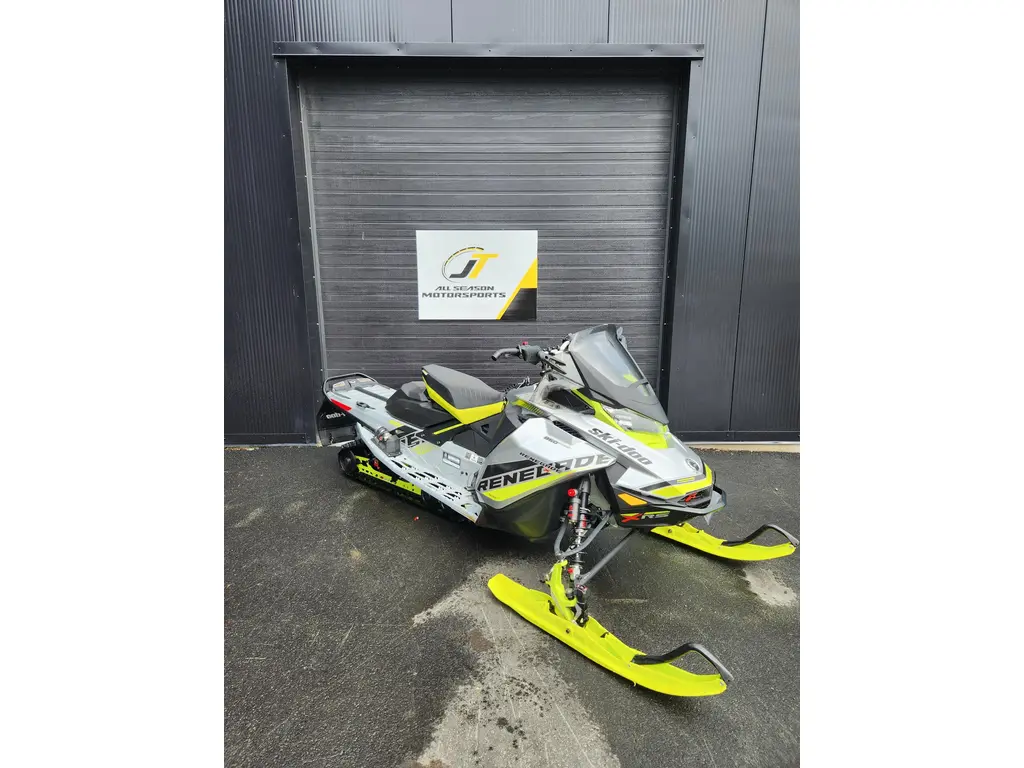 2018 Ski-Doo UMJR Renegade 850 E-TEC XRS