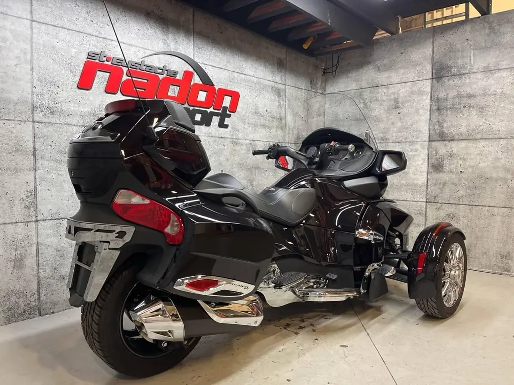 2013 Can-Am SPYDER RT LIMITED