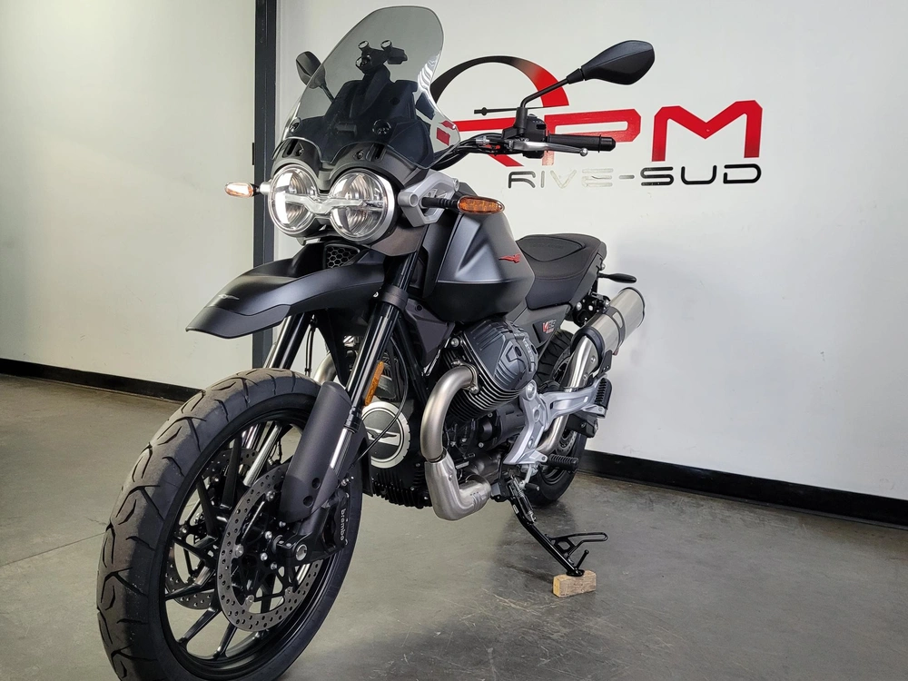 Moto Guzzi V85 Strada *4.99% / 60 Mois💳 2025 alt