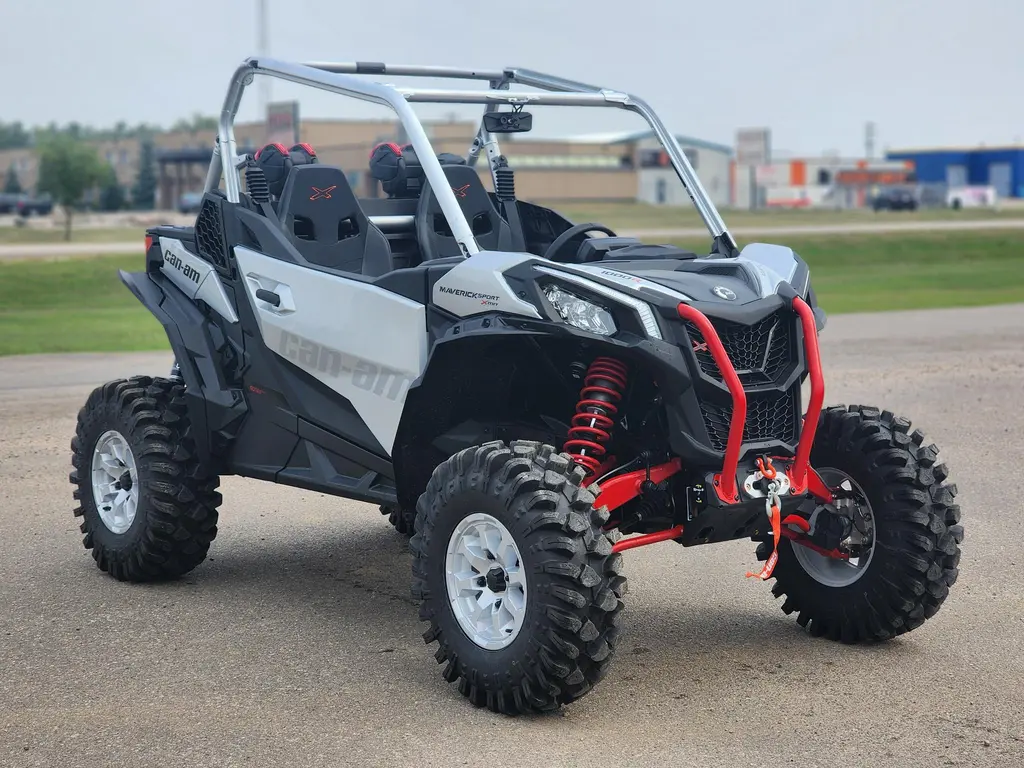 2024 Can-Am Maverick Sport X mr 1000R 