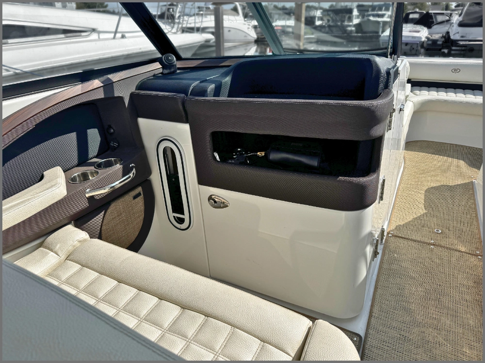 2018 Cobalt Boats R30 No Luxury Tax* alt