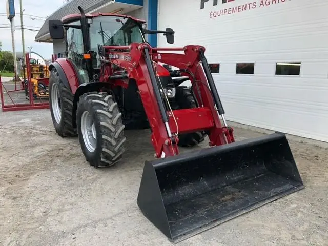 2018 Case IH FARMALL 85C LDR