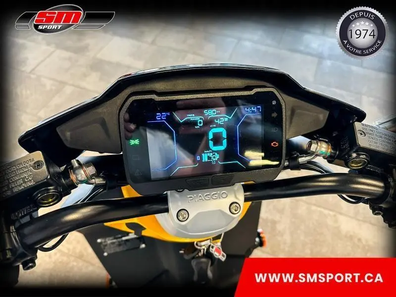 2022 Piaggio Piaggio 1 Active thumbnail 5