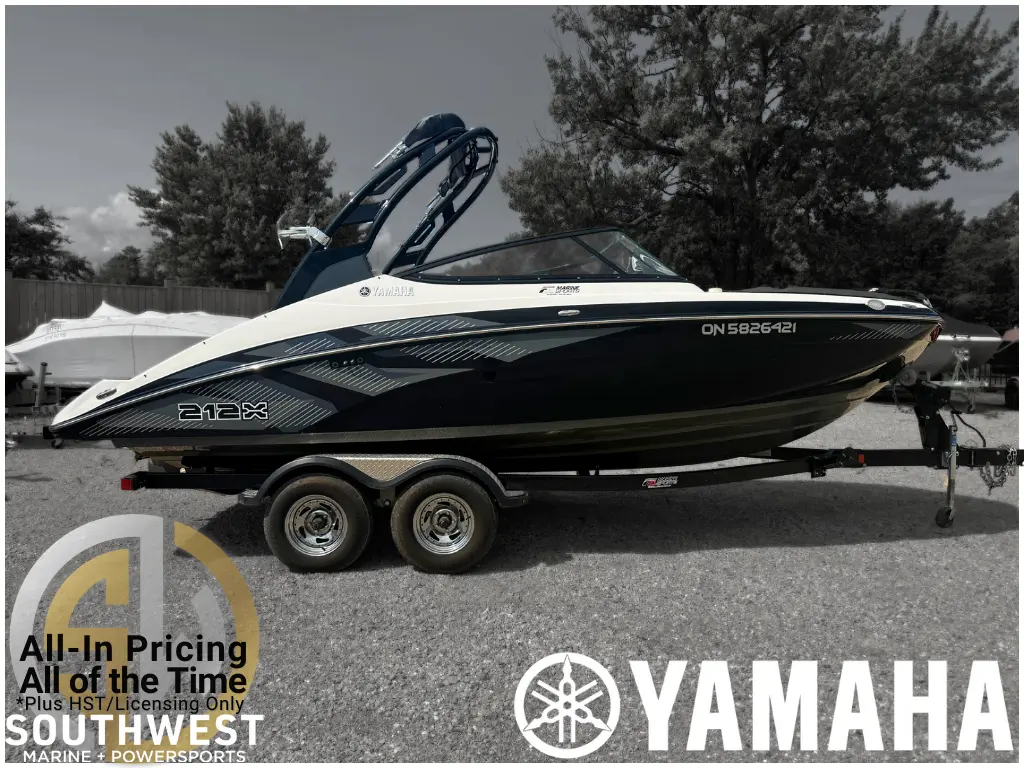 2017 Yamaha 212X LATE SEASON BOAT SALE!!