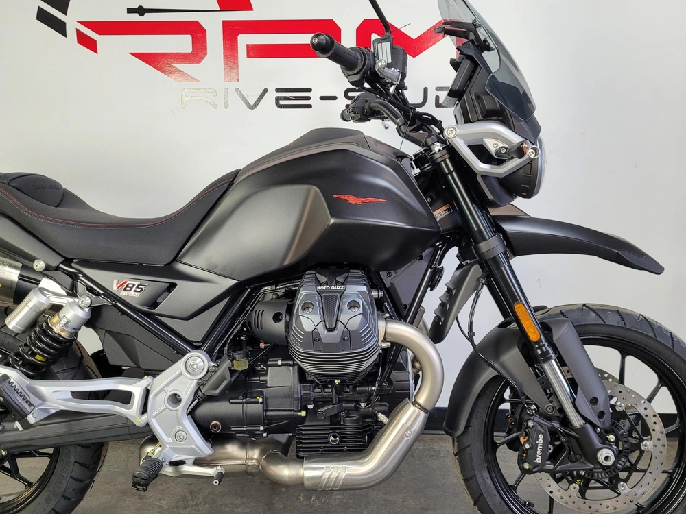 Moto Guzzi V85 Strada *4.99% / 60 Mois💳 2025 alt