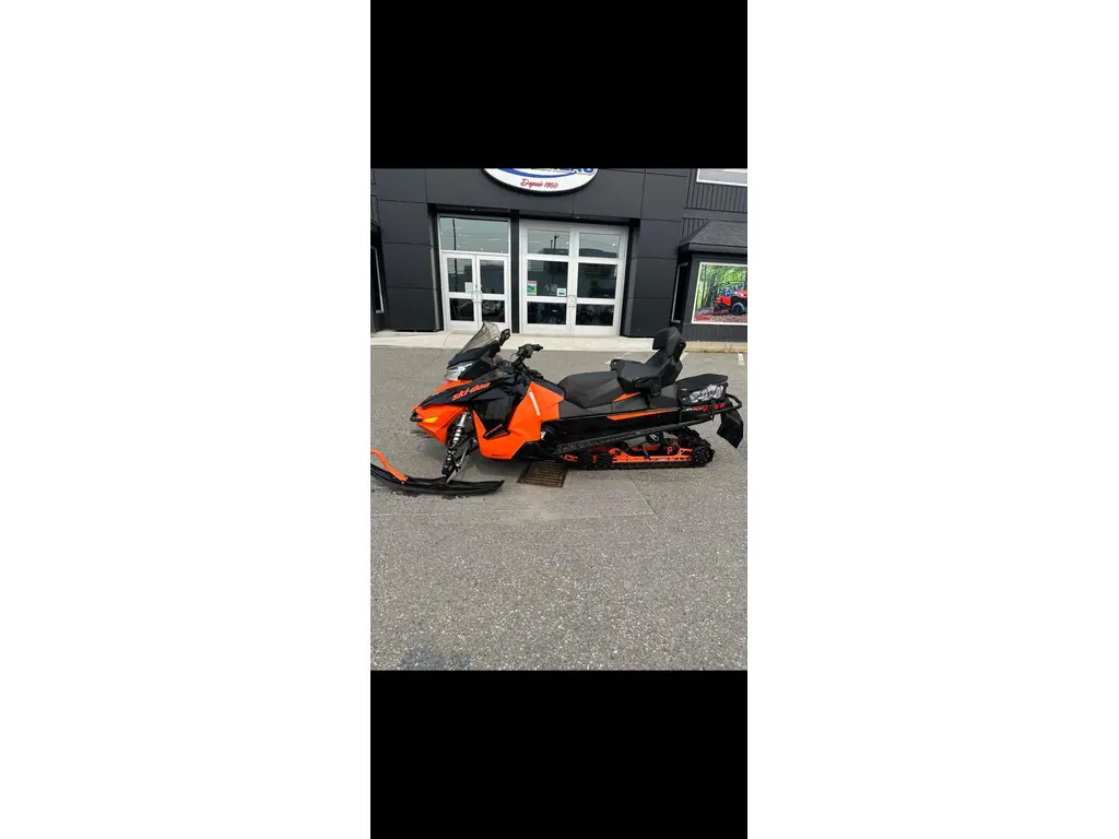 2016 Ski-Doo RENEGADE 1200