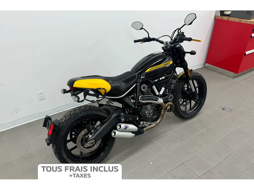 2018 Ducati Scrambler Full Throttle - Vendu tel quel ou pour pièces. Frais inclus+Taxes