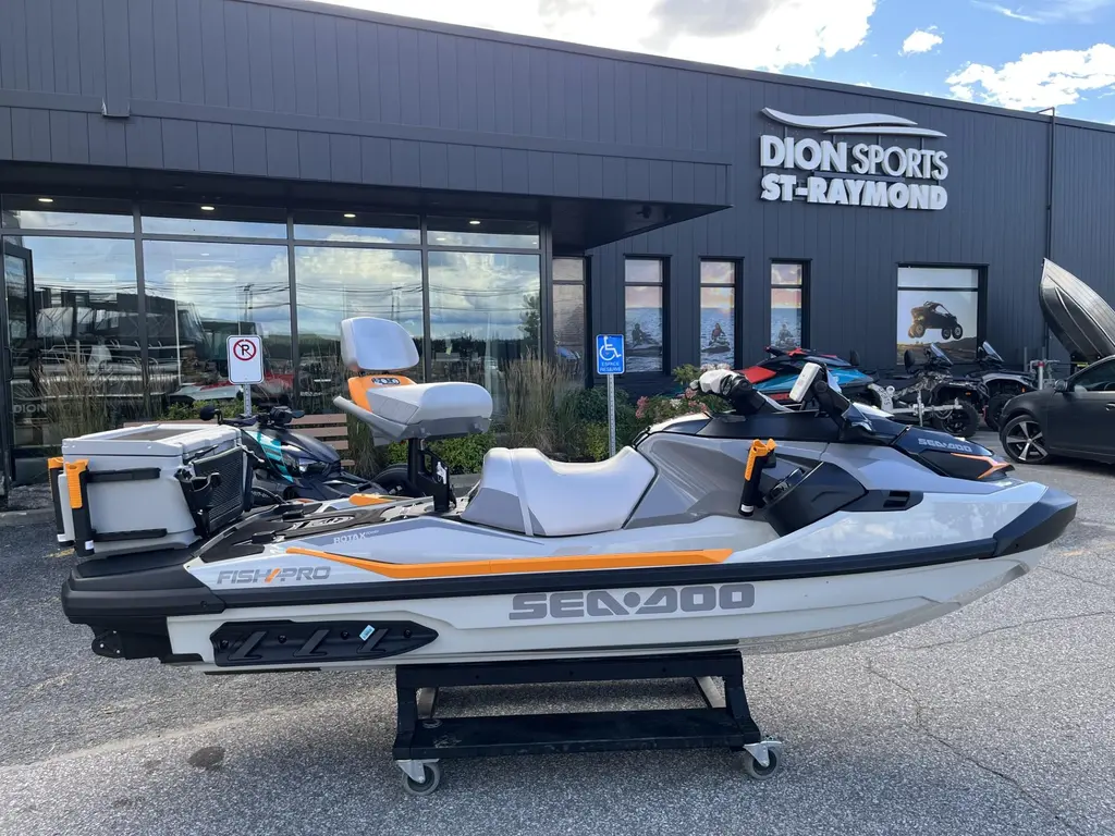 Sea-Doo FISHPRO TROPHY 170 TECH et 1.99% 36 mois et 2 ans Brp 2023