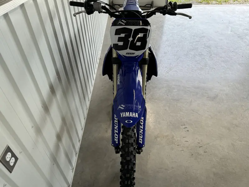2023 Yamaha YZ450F thumbnail 9