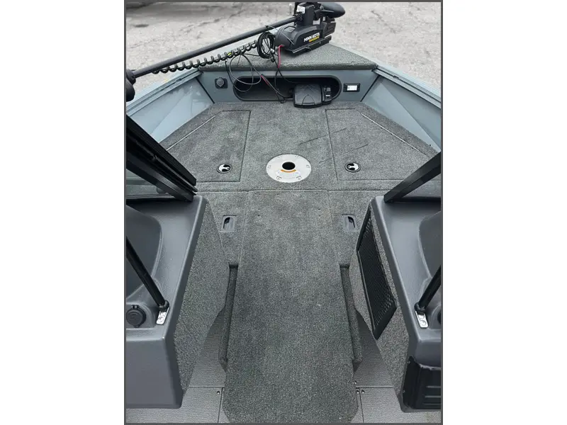 2023 Starcraft Storm 166 DC Pro