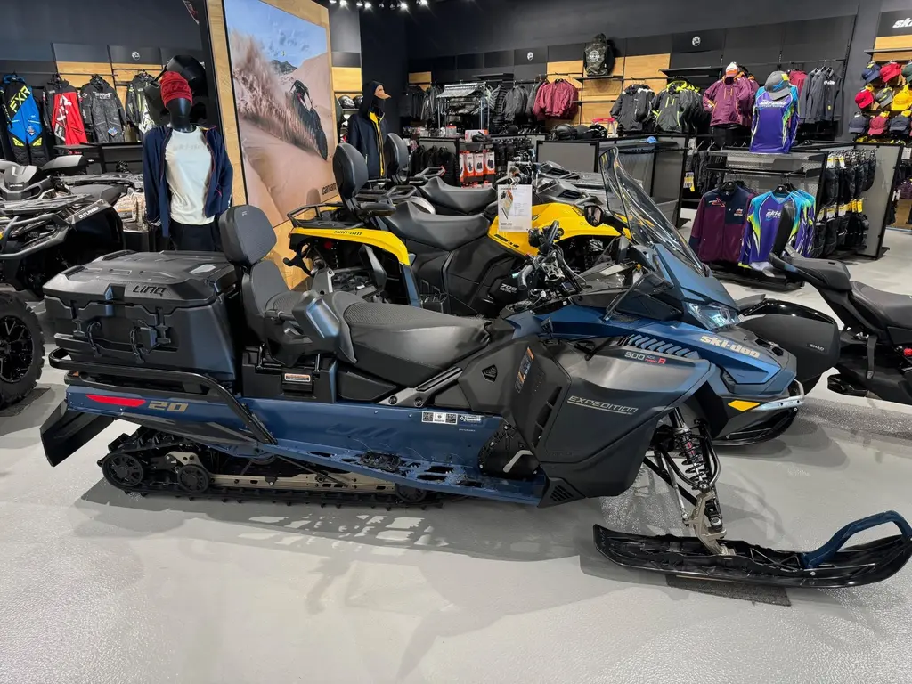 Ski-Doo EXPEDITION SE TURBO R 2025