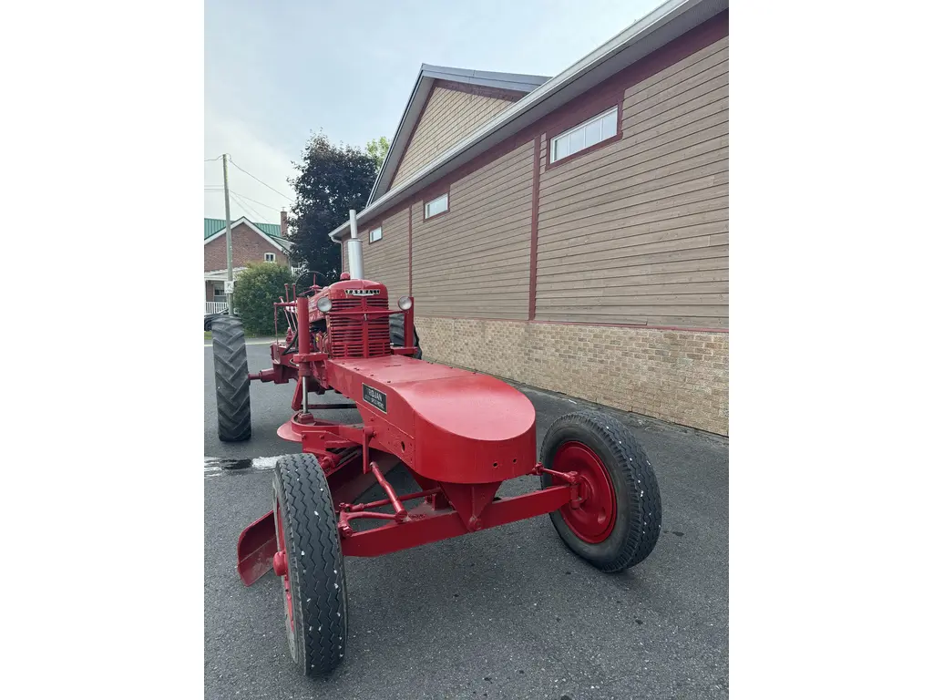 1950 International Harvester M Trojan Utility