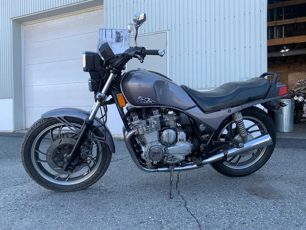 1982 Yamaha XJ750 SECA