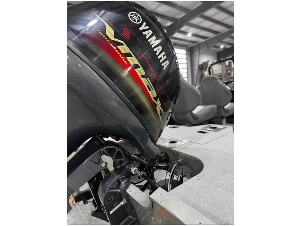 2023 Smoker-craft Ultima 172 - Sale Ends September 30th – Act Fast! *all-in-pricing alt
