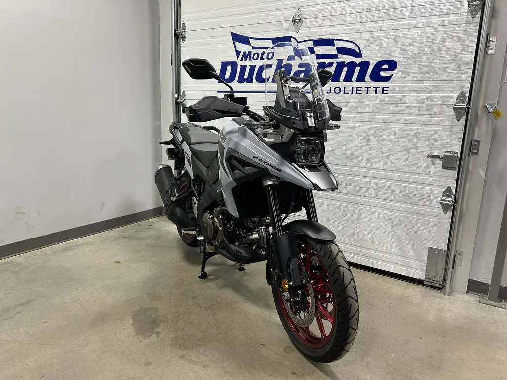 Suzuki V-STROM 1050 * DL1050*  2 494 KM 2023