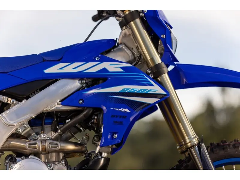 2025 Yamaha WR250F PRE-COMMANDE