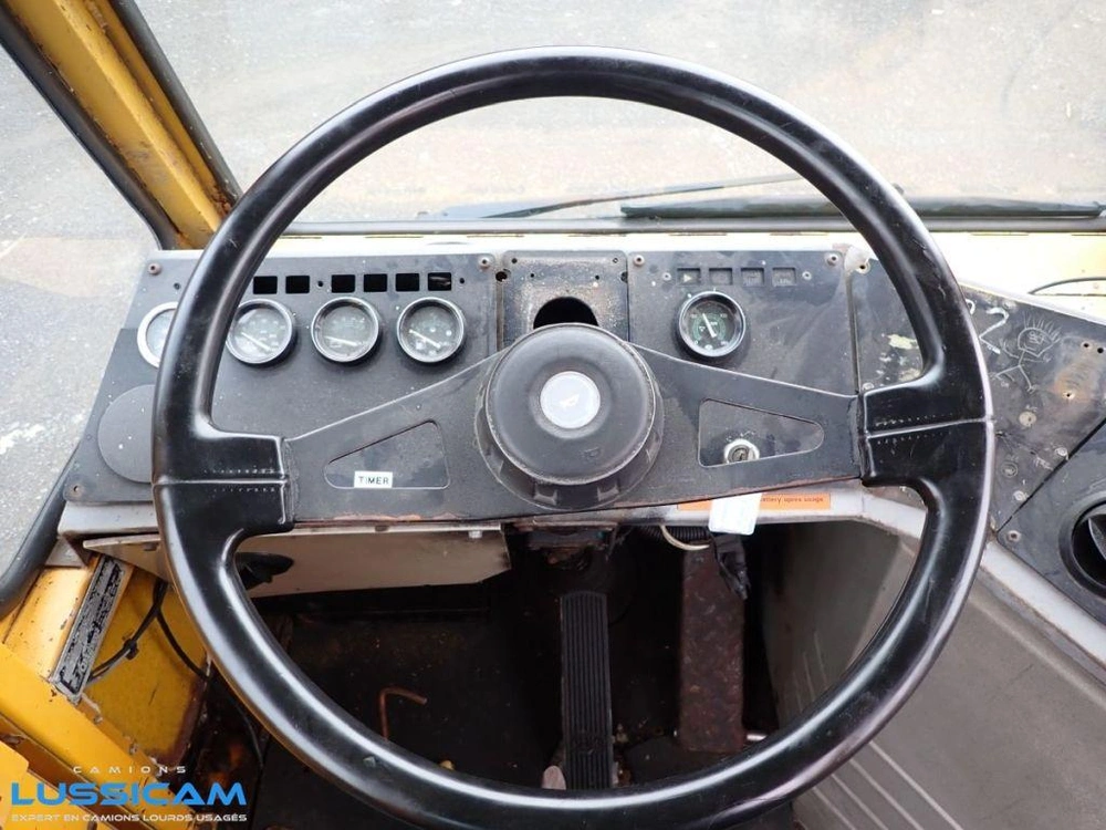 1997 Ottawa Yt30