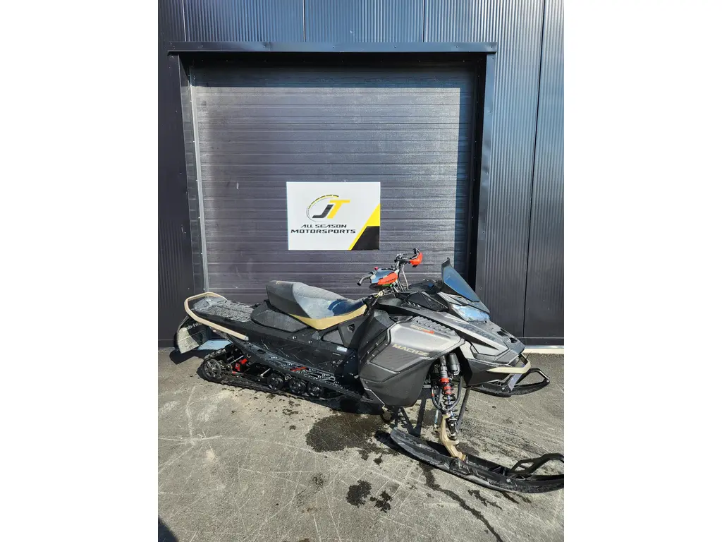 2022 Ski-Doo DZNB Mach Z 900 ACE Turbo R
