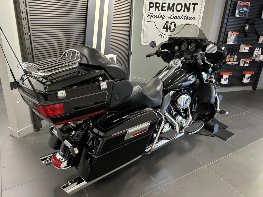 Harley-Davidson FLHTCU Ultra ClassicFLHTCU 2009