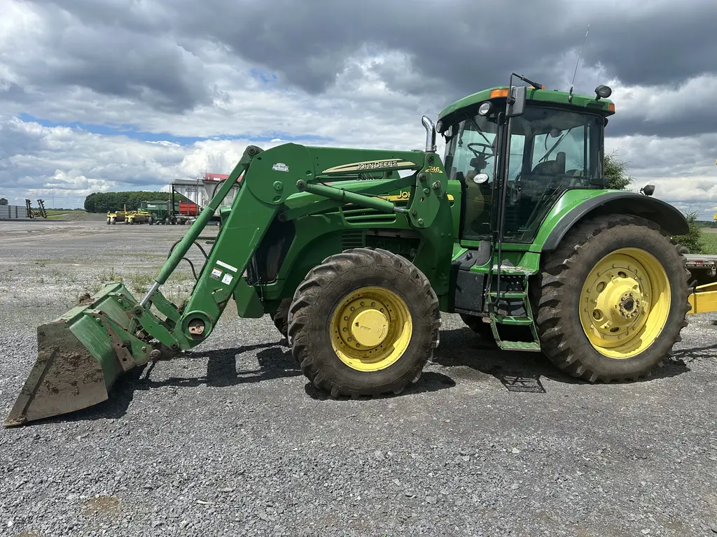 John Deere 7720 2005