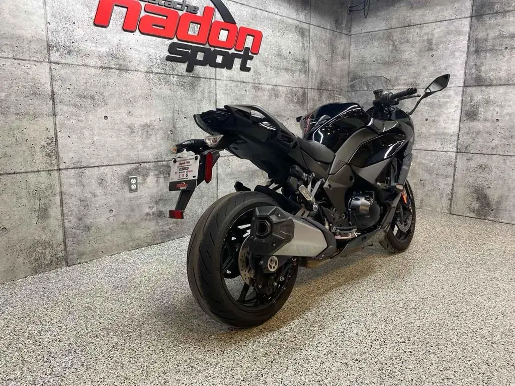 Kawasaki NINJA 1000SX 2021