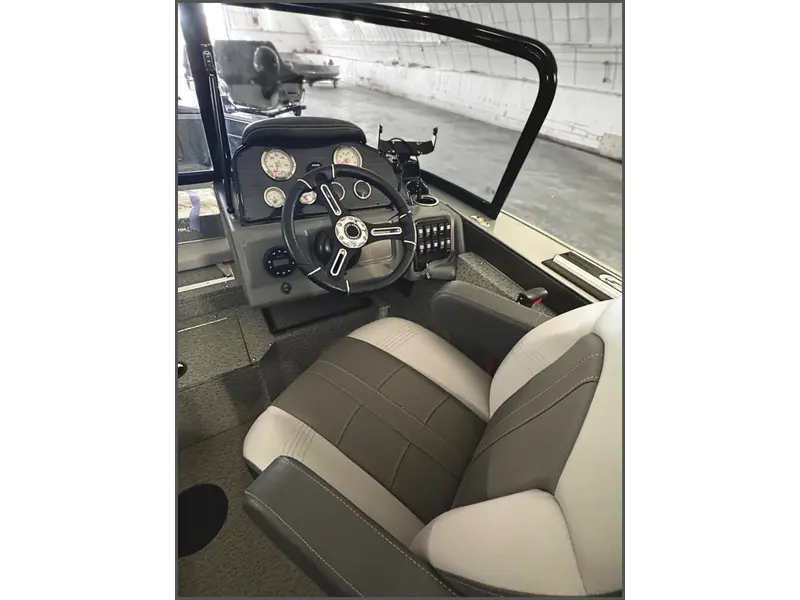 2023 Starcraft Fishmaster 196 DC