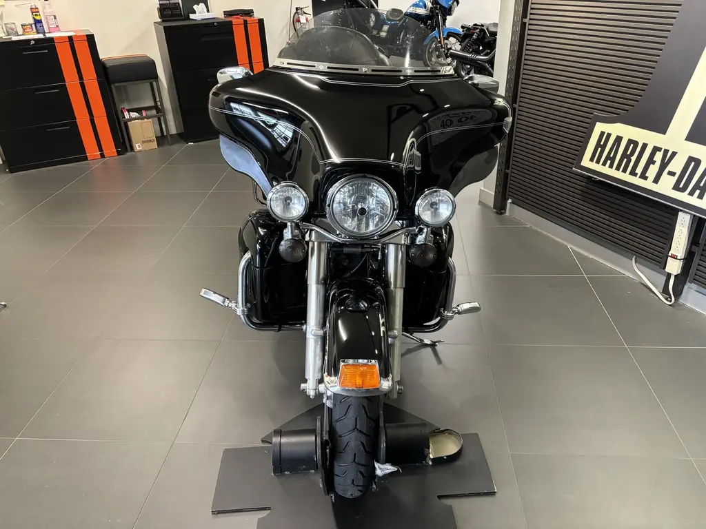 Harley-Davidson FLHTCU Ultra ClassicFLHTCU 2009