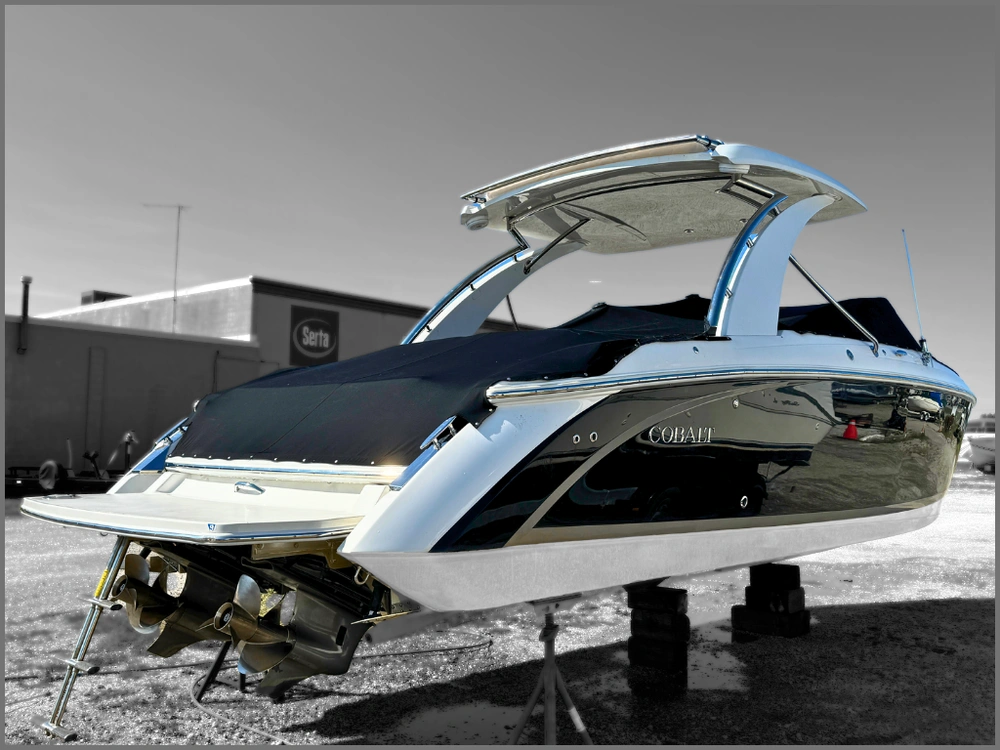 2018 Cobalt Boats R30 No Luxury Tax* alt