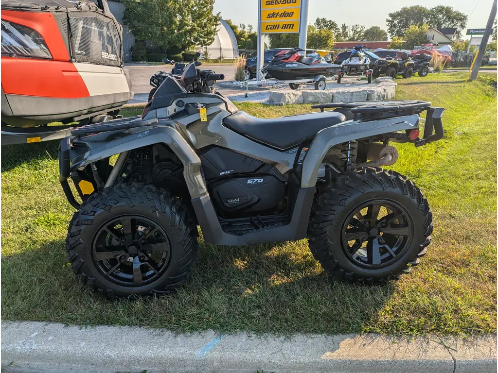 2021 Can-Am OUTLANDER 570 XT BG 