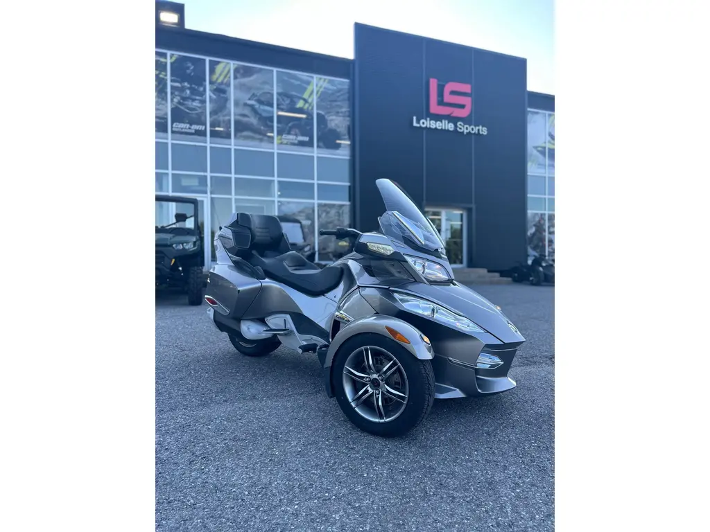 2012 Can-Am SPYDER RT-S