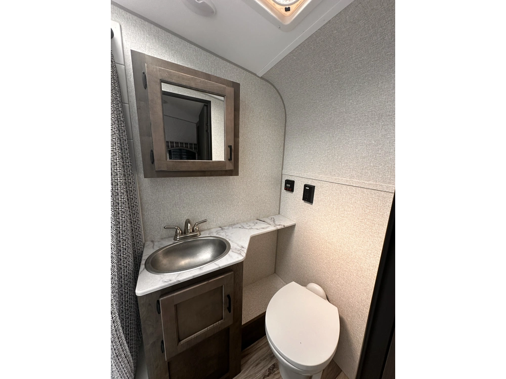 Venture Rv Sonic Lite 169vmk 2022 alt