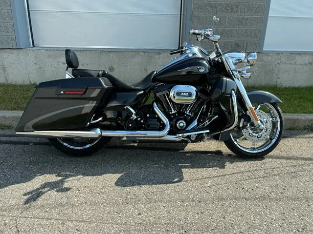 Harley-Davidson FLHRSE Road King CVOFLHRSE 2013
