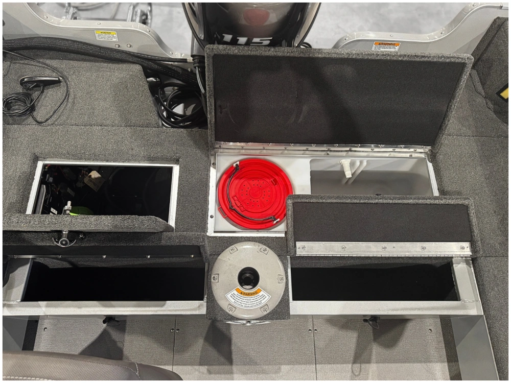 2023 Smoker-craft Excursion 176 Dc Pro alt