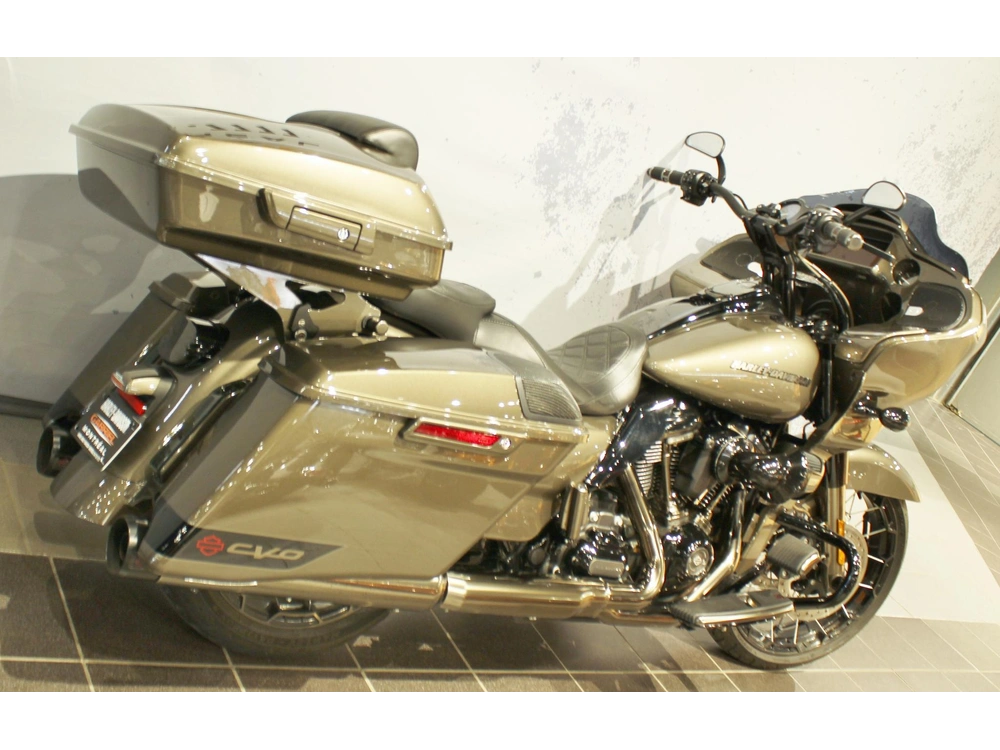 Harley-davidson Cvo Road Glide Fltrxse 2021 alt