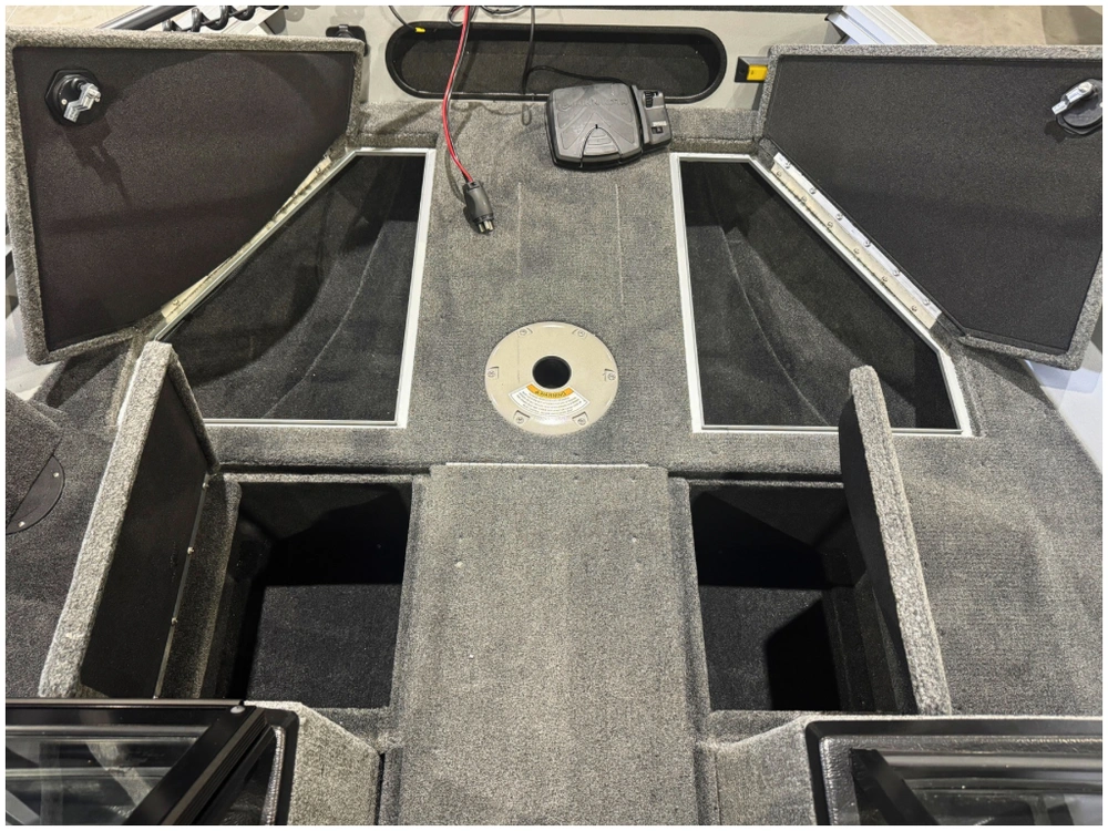 2023 Smoker-craft Excursion 176 Dc Pro alt