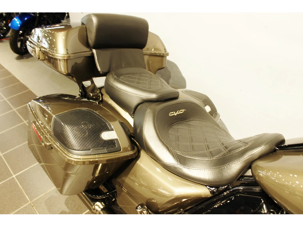 Harley-davidson Cvo Road Glide Fltrxse 2021 alt