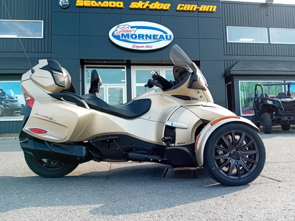 Can-Am SPYDER RTS  2017