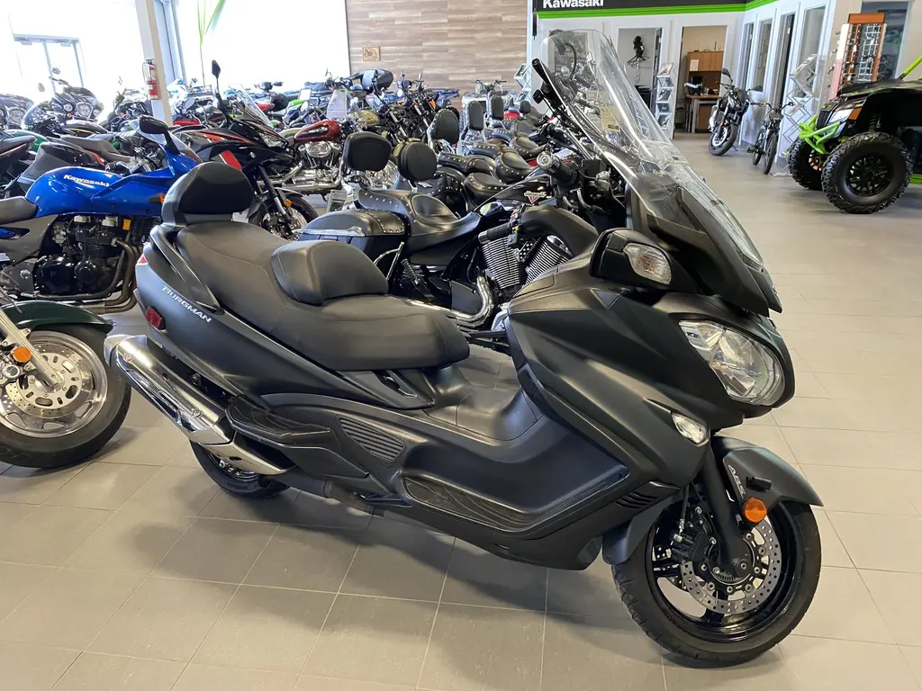 2017 Suzuki BURGMAN 650 EXECUTIVE