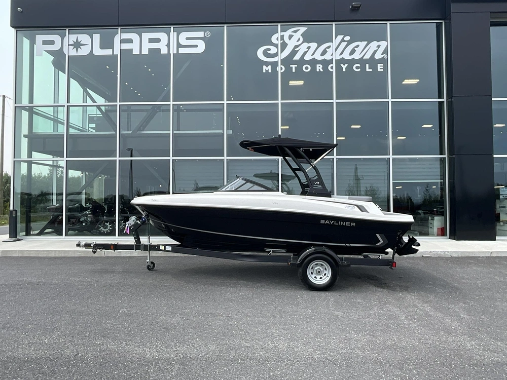 Bayliner Vr4 2024 alt