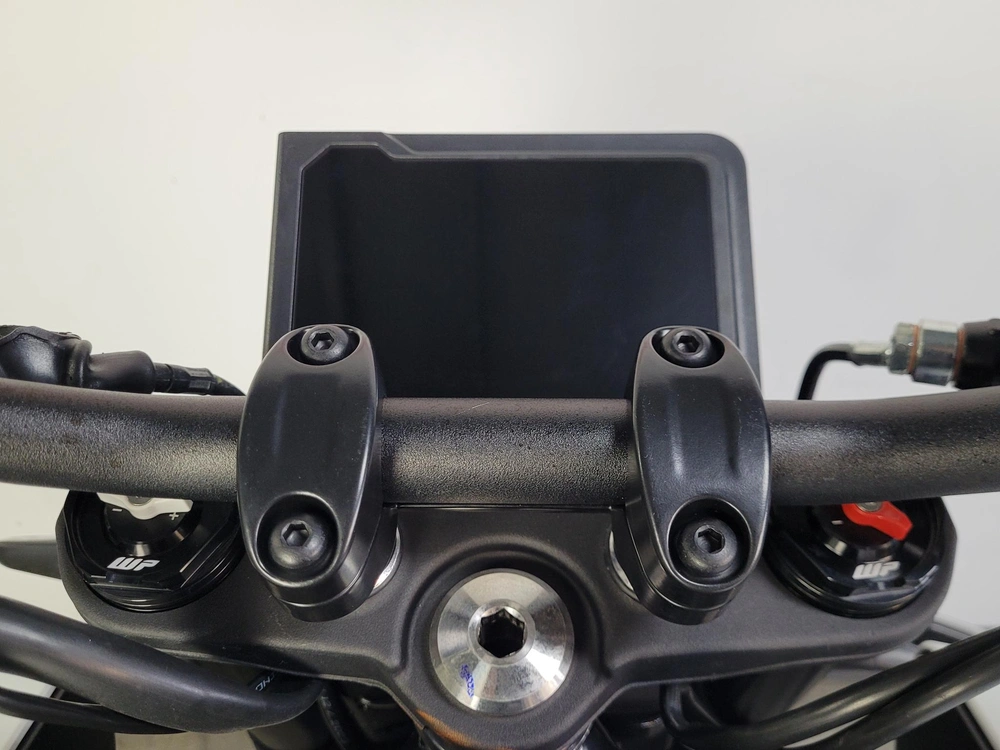 Husqvarna Vitpilen 401 *0.99%/60 Mois💳 2024 alt