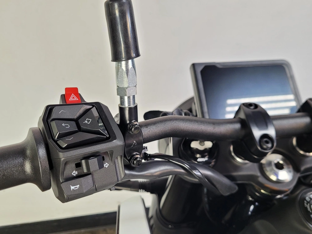 Husqvarna Vitpilen 401 *0.99%/60 Mois💳 2024 alt