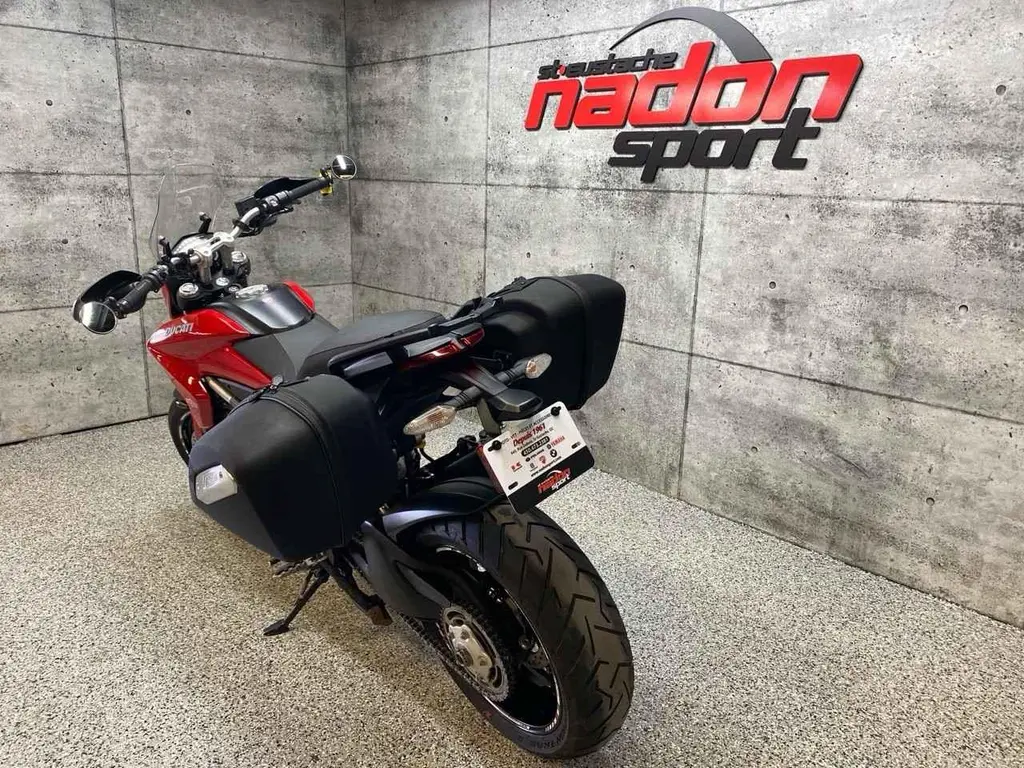 Ducati HYPERSTRADA 821 ABS 2013