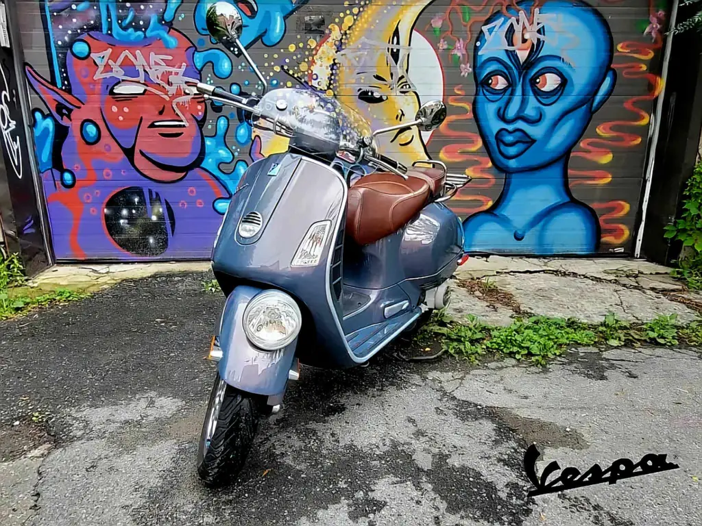 2007 Vespa GTV 250